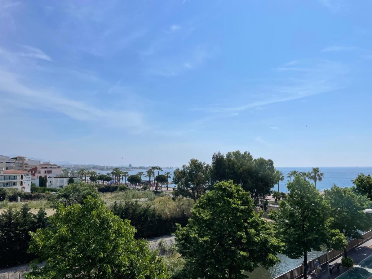 Vue Sur Mer - Magnifique Appartement Tout Confort - Terrasse Et Parking Prive Cagnes-sur-Mer Eksteriør bilde