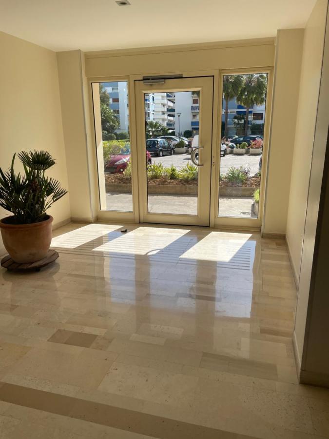 Vue Sur Mer - Magnifique Appartement Tout Confort - Terrasse Et Parking Prive Cagnes-sur-Mer Eksteriør bilde