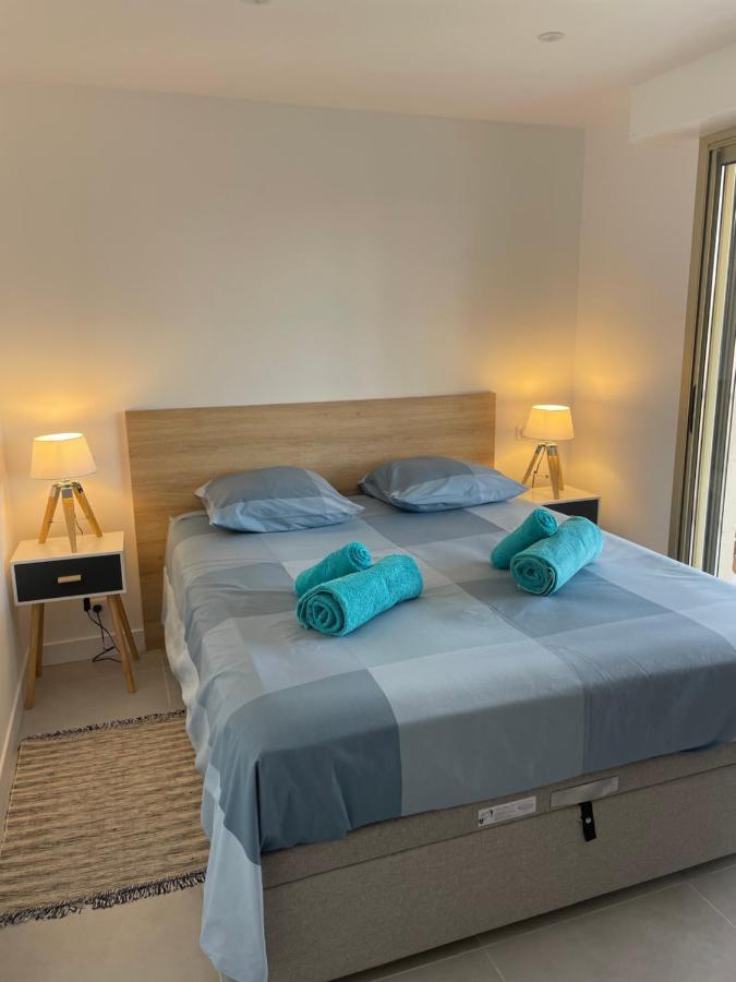 Vue Sur Mer - Magnifique Appartement Tout Confort - Terrasse Et Parking Prive Cagnes-sur-Mer Eksteriør bilde
