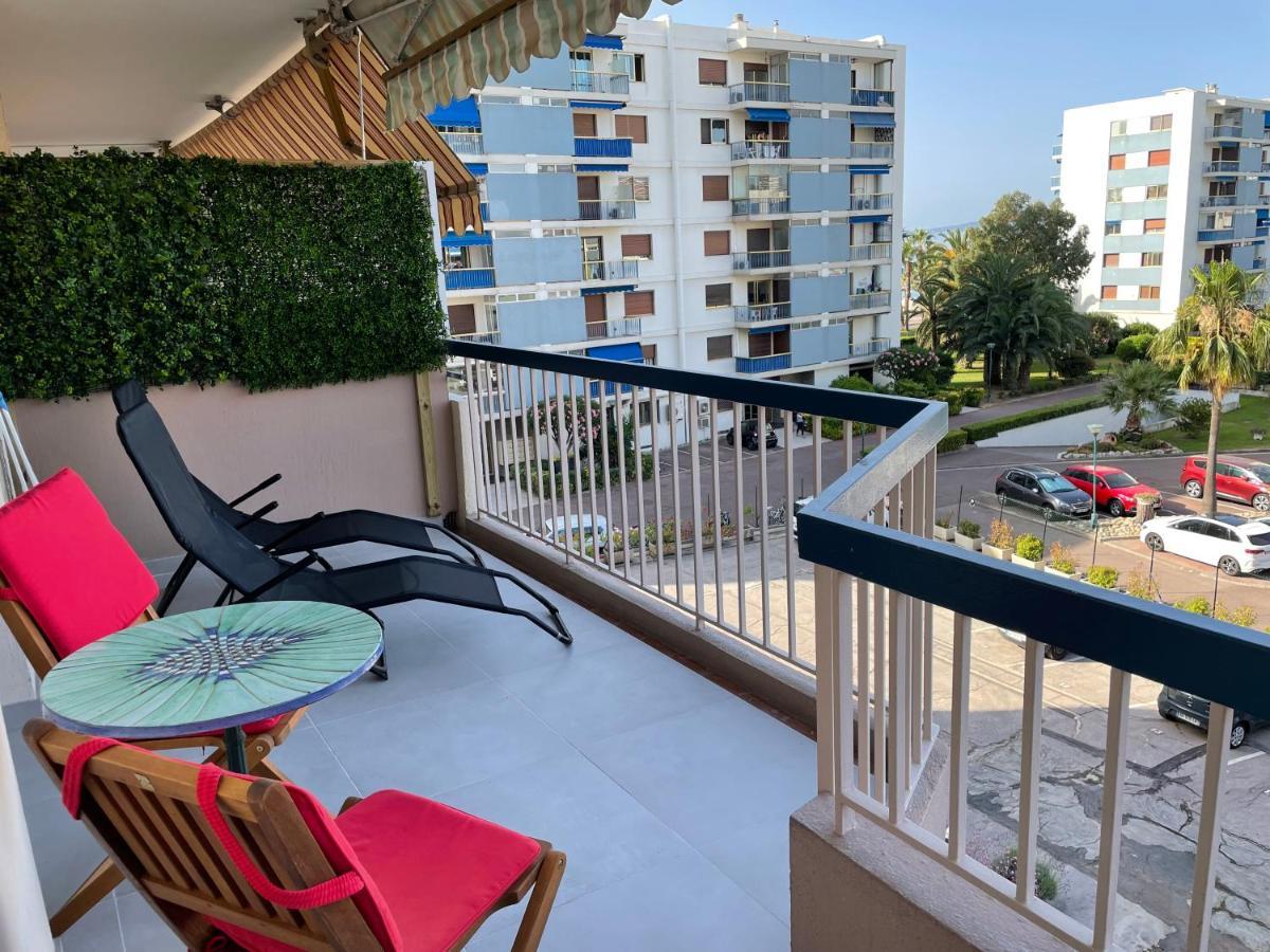 Vue Sur Mer - Magnifique Appartement Tout Confort - Terrasse Et Parking Prive Cagnes-sur-Mer Eksteriør bilde